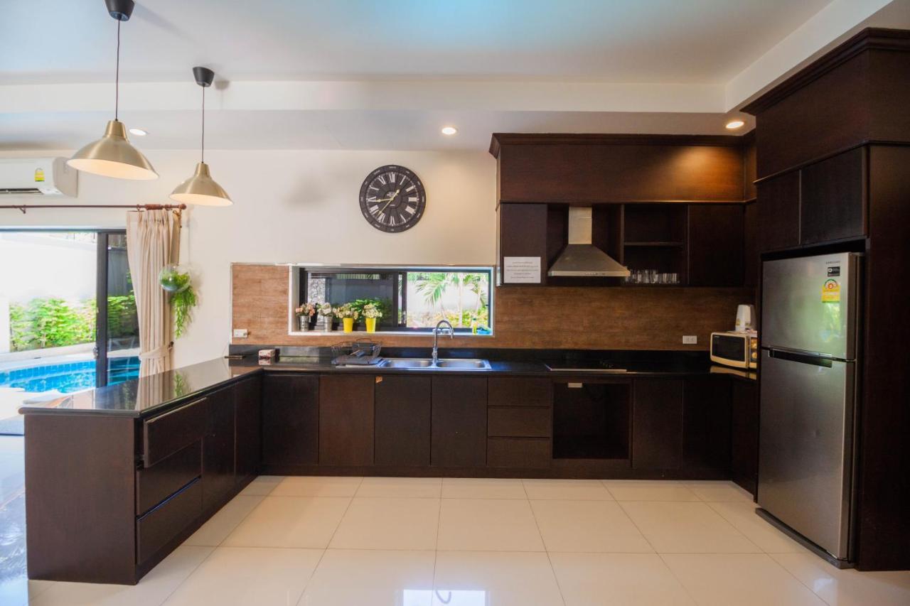 Luxury Pool Villa 4 Bedroom 900M Beach 1.5 Km Downtown Pattaya Eksteriør billede